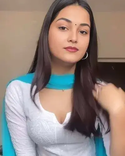 Escort In Vadali